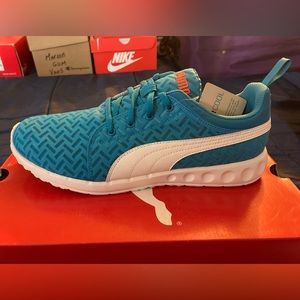 Mens Puma size 12 brand new